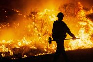 Rapidly Growing Hughes Fire North Of Los Angeles Forces Evacuations - Source: Getty